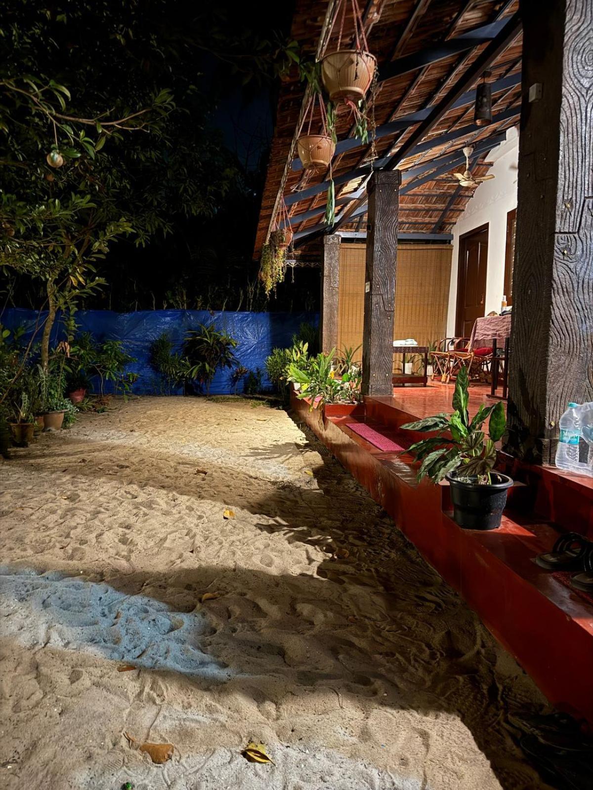 Marari Adonis Beach Villa Марарікулем Екстер'єр фото